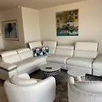 High In Sky & Seasights F 8@blankenberge Apartment Blankenberge