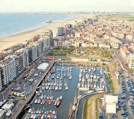High In Sky & Seasights F 8@blankenberge Διαμέρισμα Blankenberge