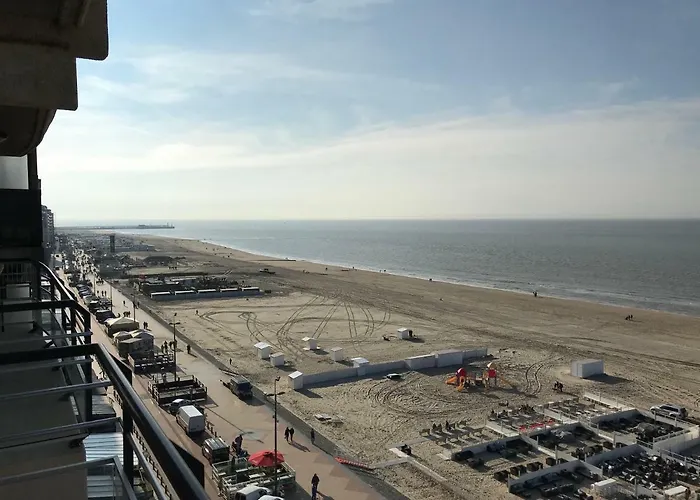 High In Sky & Seasights F 8@blankenberge * 布兰肯贝赫
