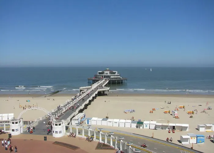 公寓 High In Sky & Seasights F 8@blankenberge 布兰肯贝赫