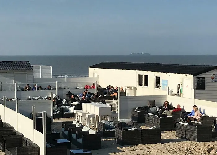 公寓 High In Sky & Seasights F 8@blankenberge 布兰肯贝赫